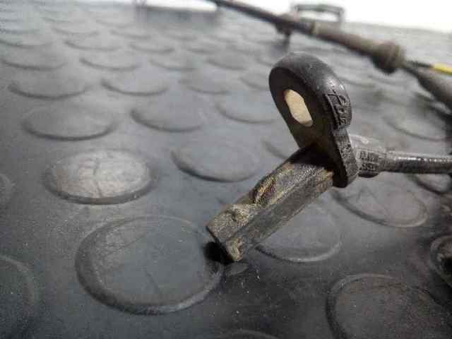2S612B372AD FORD Sensor ABS  en stock Huelva