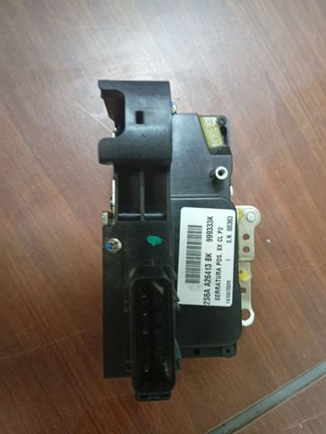 2S6AA26413BK Ford