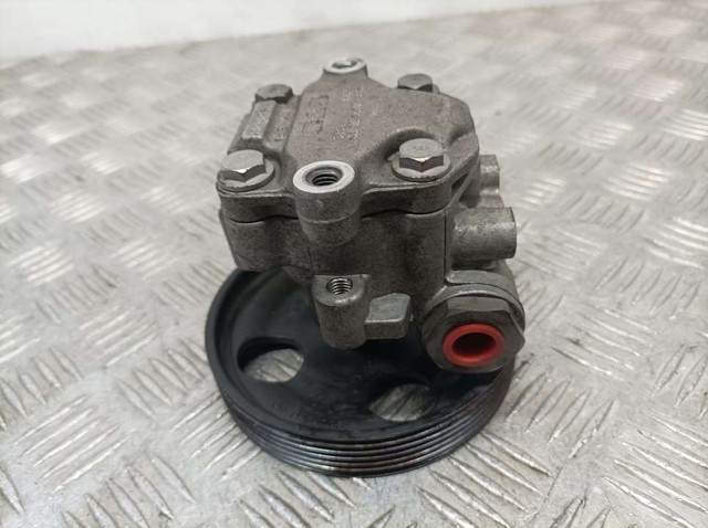 2S6C3A696DD Bomba de dirección asistida  comprar en Zaragoza