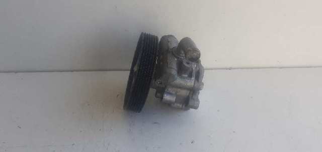 2S6C3A696DD Bomba de dirección  en stock Castellón