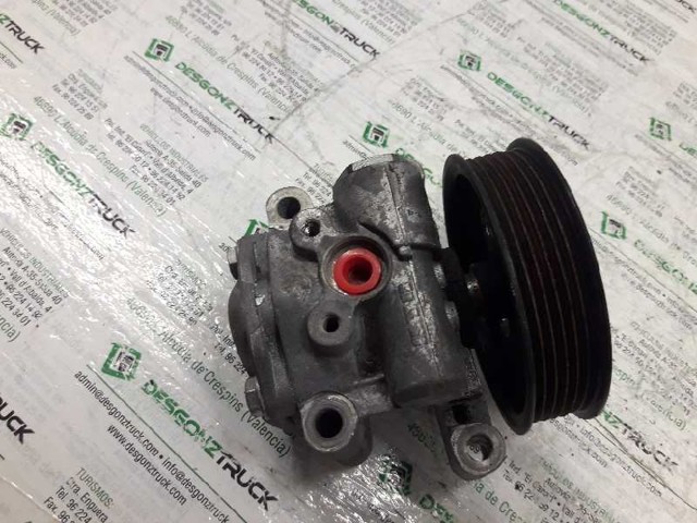 FORD 2S6C3A696GF Bomba de dirección  en stock Terrassa