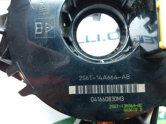 Precio del repuesto Anillo AIRBAG del volante Fiesta V hatchback