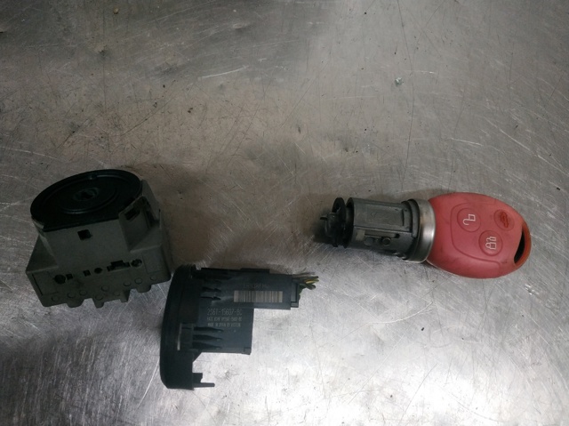 2S6T15607BC Ford