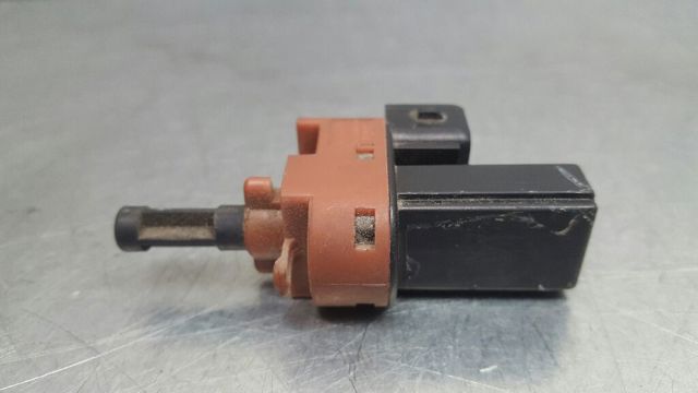 2S6T7C534AA FORD Interruptor de embrague  en stock Córdoba
