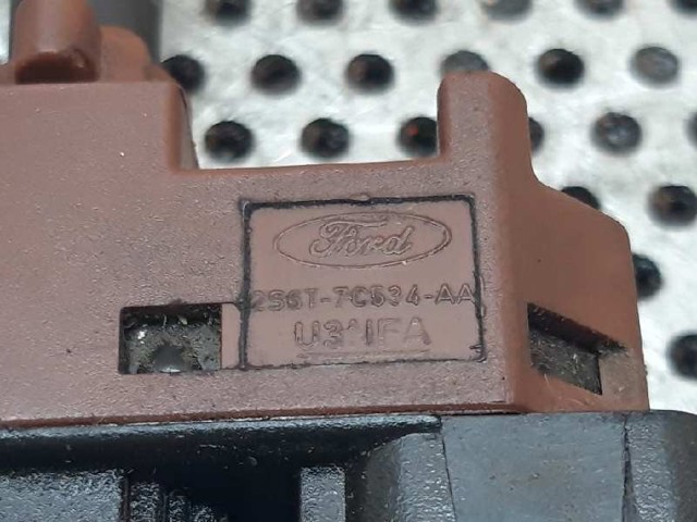 2S6T7C534AA Interruptor de embrague  en stock Sabadell