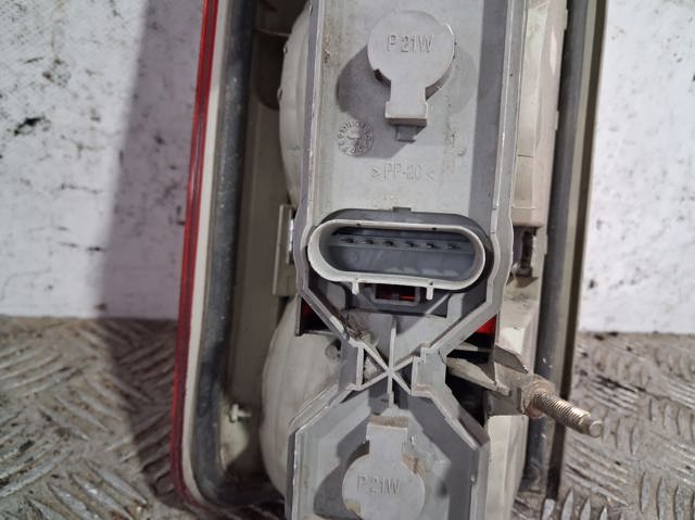 2T1413N412AB Placa de contacto de luz trasera  en stock Granada