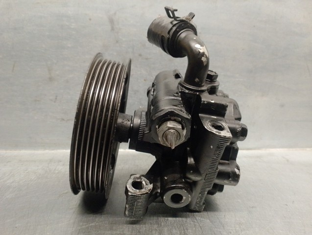 2T143A696AG Bomba de dirección comprar Sevilla