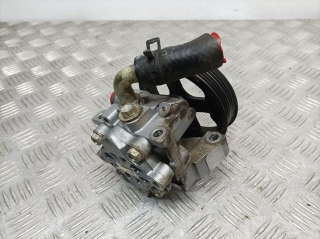 2T143A696AG FORD Bomba de dirección comprar Bilbao