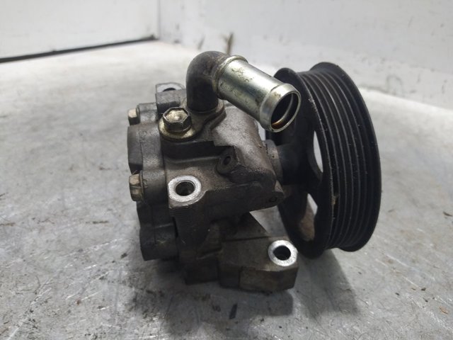 FORD 2T143A696AG Bomba de dirección comprar Pamplona