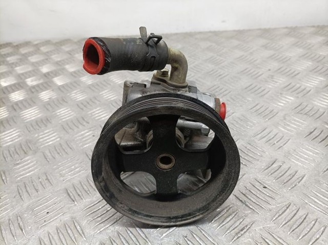 2T143A696AG Bomba de dirección asistida  disponible Málaga
