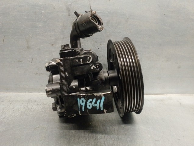 FORD 2T143A696AG Bomba de dirección comprar Tarragona