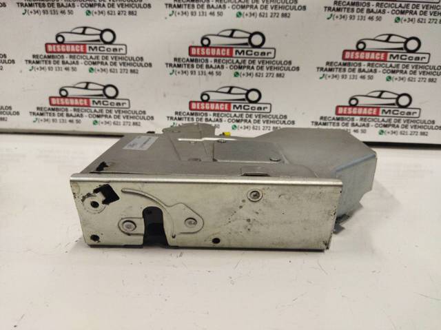 2T14V264A32DM FORD Cerradura de puerta lateral corrediza derecha  en stock Córdoba