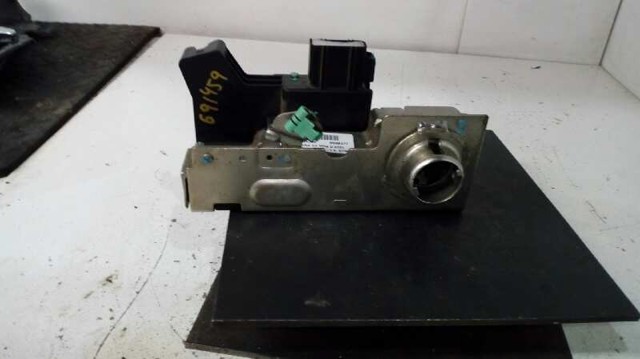 2T1AV21812AF Ford