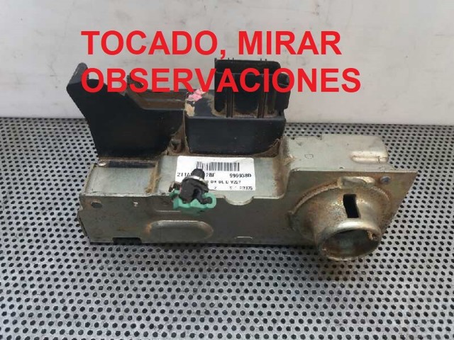2T1AV21812BF Ford