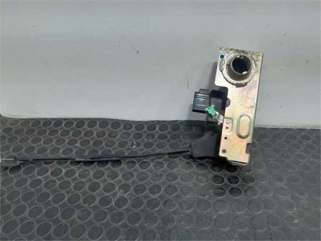 2T1AV21812BF Ford