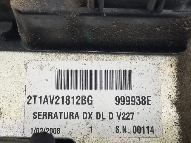 2T1AV21812BG Ford