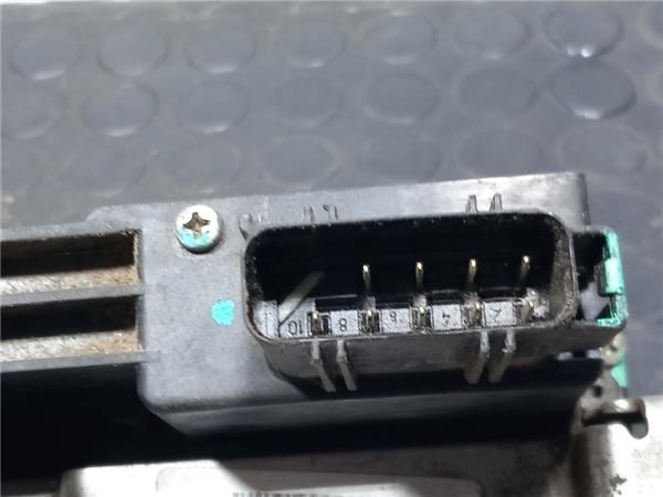 FORD 2T1AV21812BG Cerradura de puerta delantera derecha  en stock Valencia