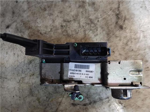 FORD 2T1AV21812BG Cerradura de puerta delantera derecha  comprar en Albacete