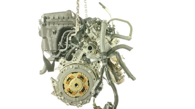 TOYOTA 2ZRFXE Motor completo  en stock Terrassa