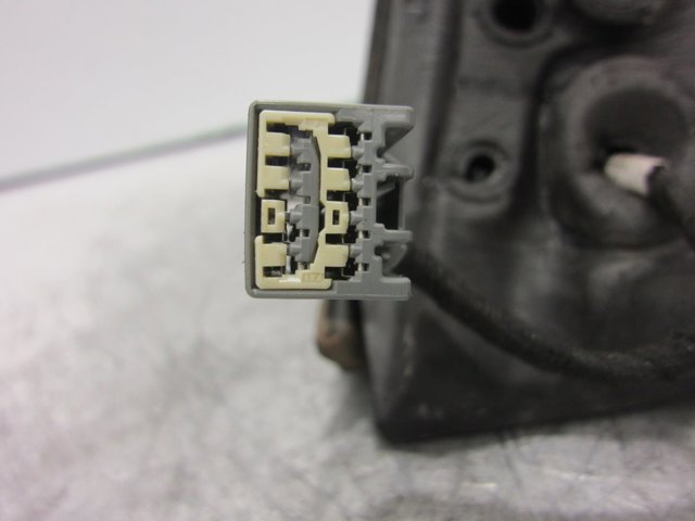 3007740 Espejo retrovisor derecho  disponible Utrera