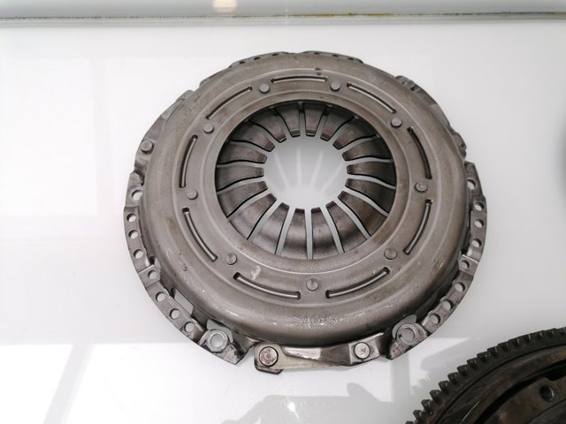 Disco de embrague Subaru Legacy 4 B13