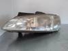 Faros delantero izquierdo 301037021 PEUGEOT