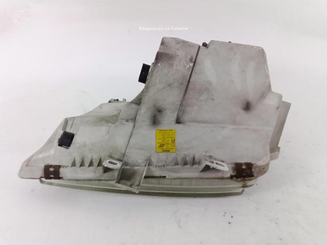 301048302 Faro derecho comprar Girona