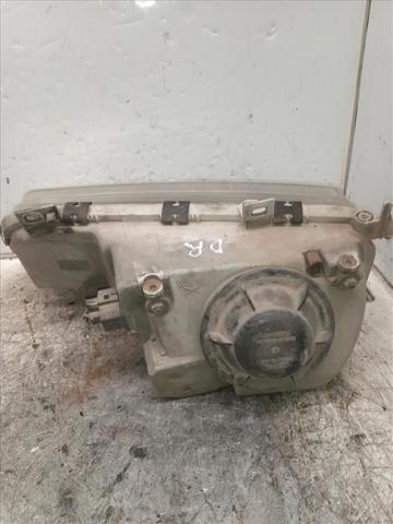 301048302 Faro derecho  en stock Granada