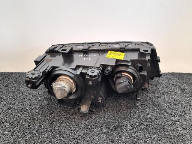 301089205 Faro izquierdo  disponible Málaga
