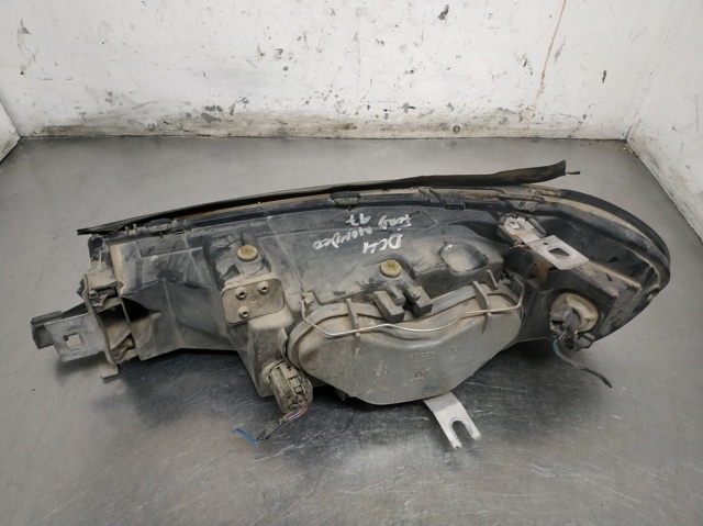Faro delantero derecho para Ford Mondeo II (BFP)