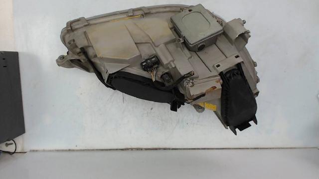 Precio del repuesto Faros delantero izquierdo S sedán