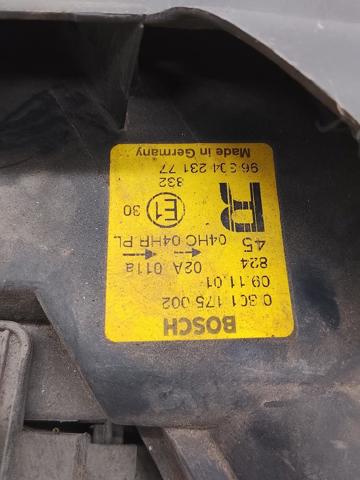 301175002 PEUGEOT Faro derecho  comprar en Lleida