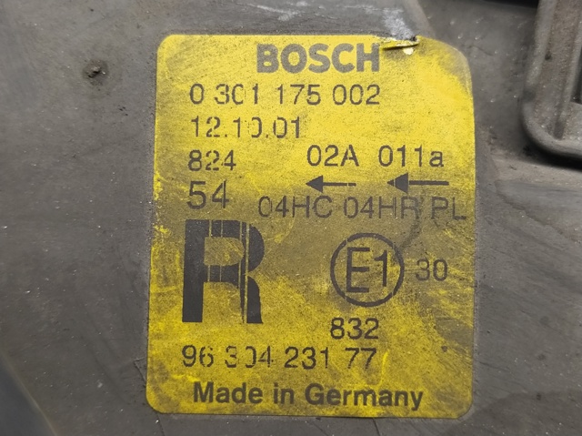 301175002 Faro derecho comprar Almería