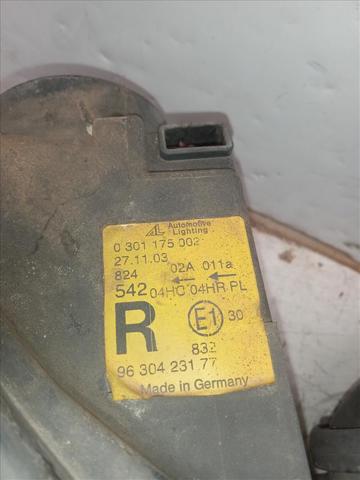 301175002 Faro derecho  comprar en Zaragoza