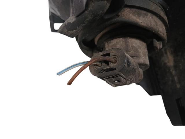 301187202 BMW Faro derecho  disponible Ourense