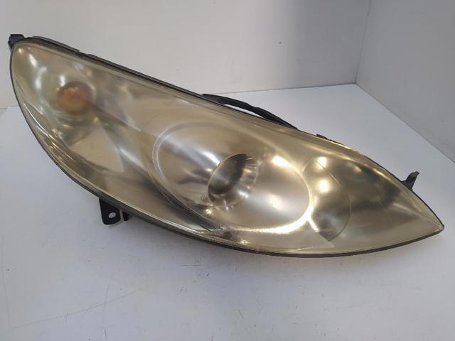 301213202 Faro derecho  disponible Utrera
