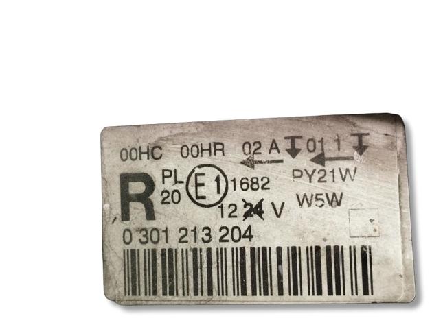 301213204 Faro derecho  en stock Sabadell