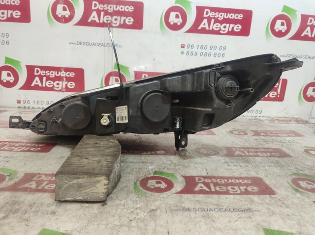 PEUGEOT 301213204 Faro derecho  disponible Lugo