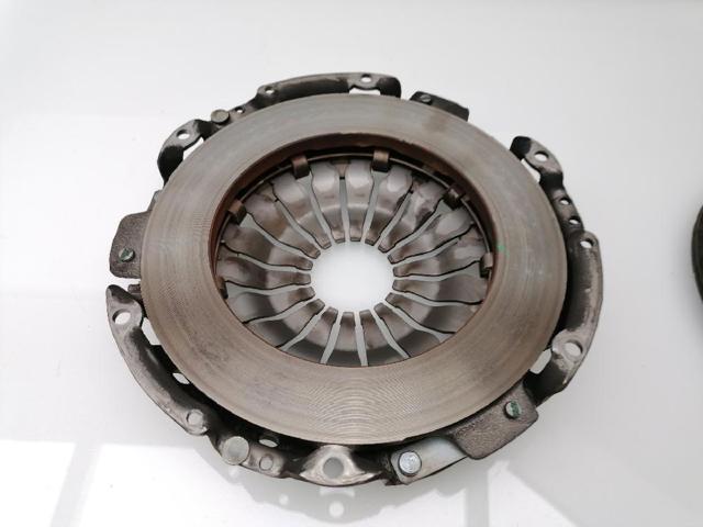302053302R RENAULT Embrague  en stock Huelva