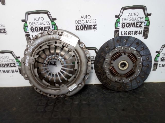 RENAULT 302058324R Embrague  en stock Salamanca