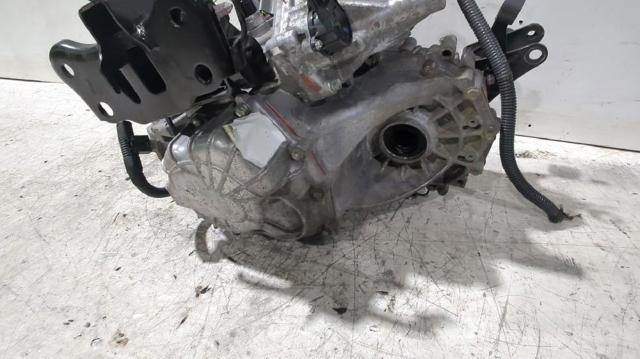 Caja de cambios mecánica, completa Toyota Auris E15