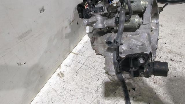 Caja de cambios mecánica, completa Toyota Auris E15