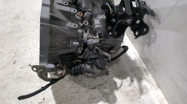 Caja de cambios mecánica, completa Toyota Auris E15