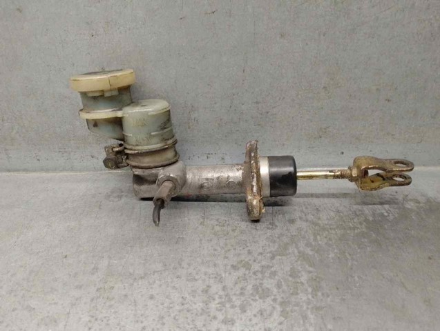Bomba de embrague 3051008001 SSANG YONG