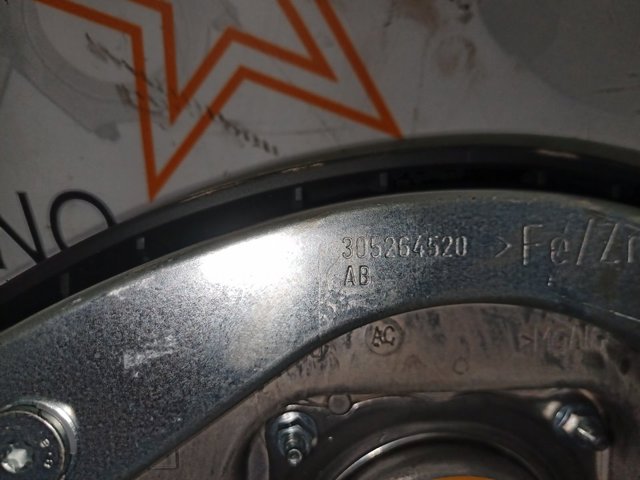 305264520 Mercedes