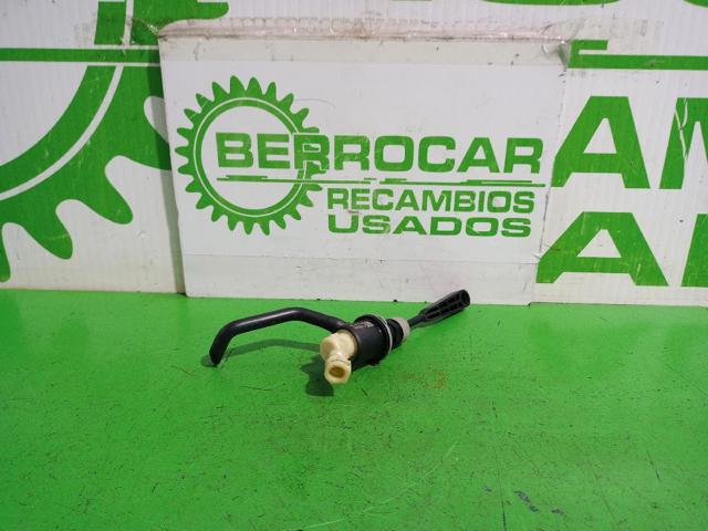 Cilindro de embrague 306100394R RENAULT