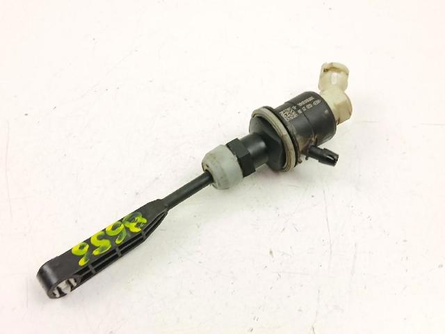 Cilindro maestro de clutch 306100394R RENAULT