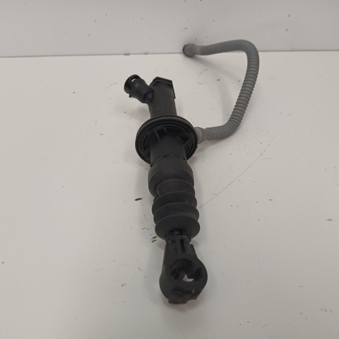 306100642R Cilindro maestro de embrague comprar Almería