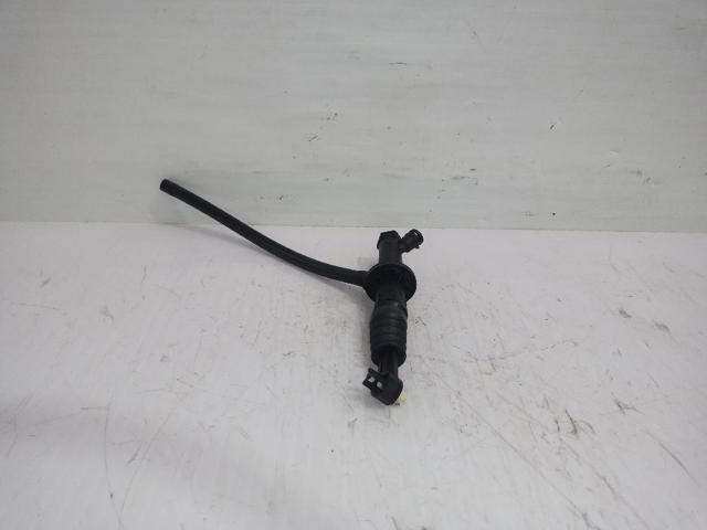 Cilindro de embrague 306101808R RENAULT