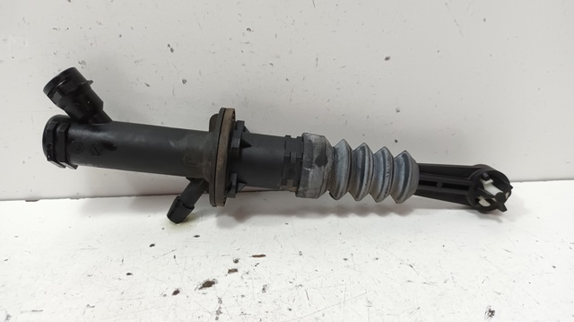 RENAULT 306101808R Cilindro maestro de embrague  en stock Valencia